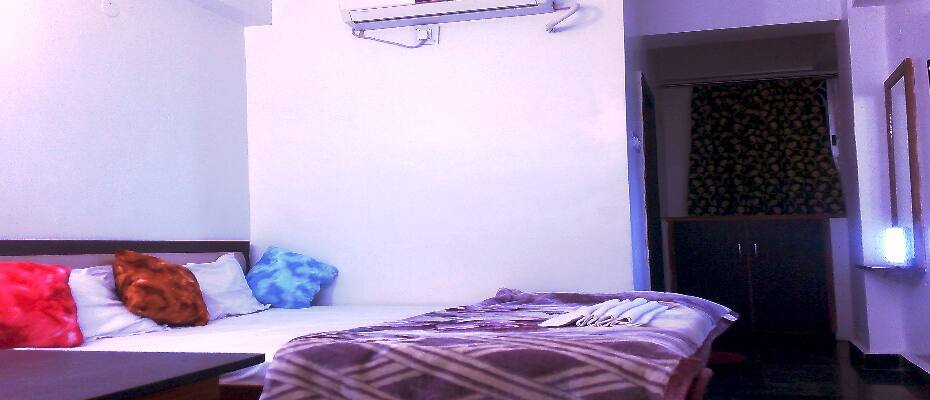Shekhar's Rest House, Dhanbad 4